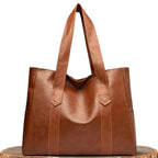 Marthas Zeitlose Eleganz | Klassische Handtasche