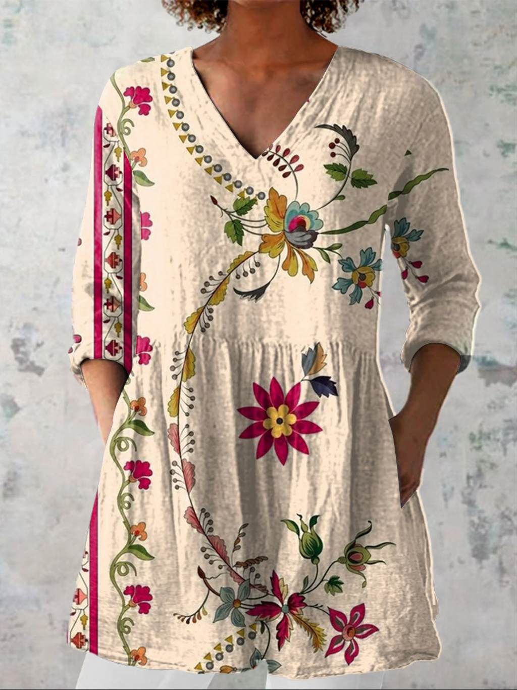 Savenora | Lange Bluse mit ausdrucksstarkem Muster