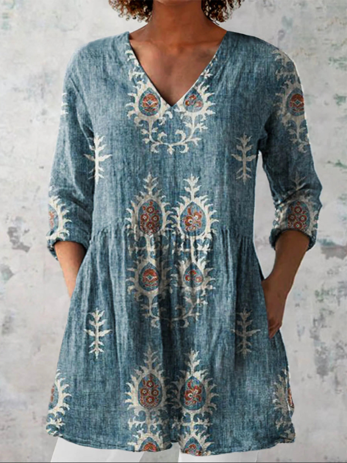 Savenora | Lange Bluse mit ausdrucksstarkem Muster