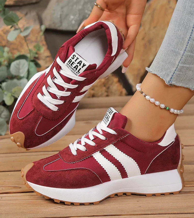 Savenora | Komfortable Sneakers mit ergonomischer Plattform