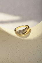 Sommerfeld | Eleganter Goldring mit strahlenden Steinen (Kaufe 1, erhalte 1 gratis)