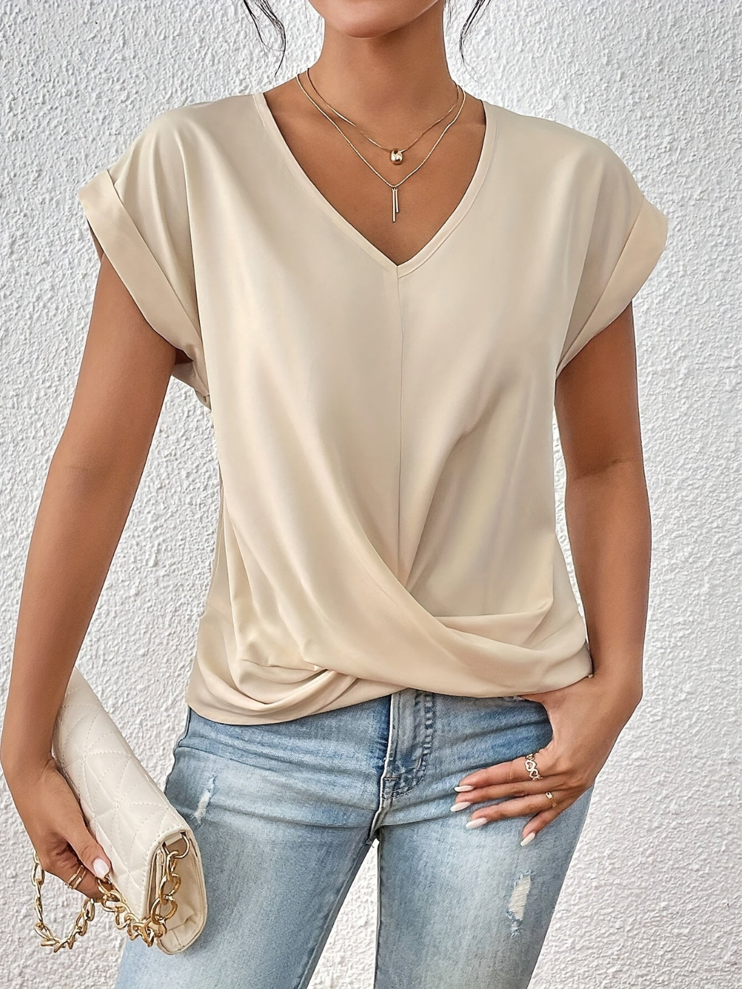 Tionna | Bequemes V-Ausschnitt T-Shirt