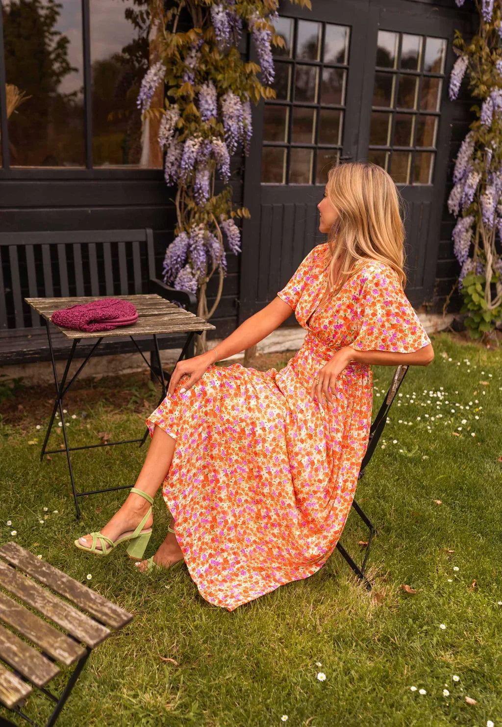 Erika™ - Elegantes und Bequemes Blumenkleid