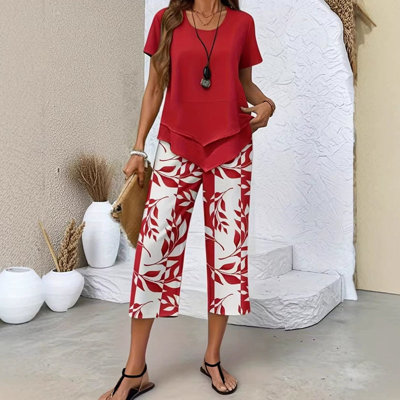Savenora | Zweiteiliges Set mit asymmetrischem Top und bedruckter Hose